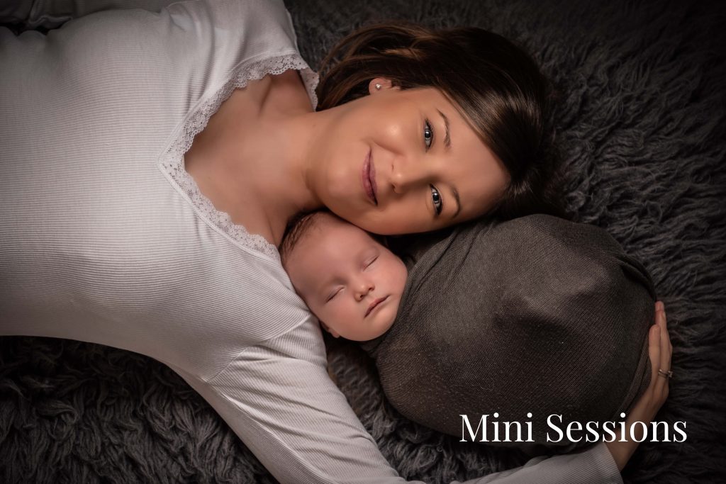 mum and baby link to mini session services