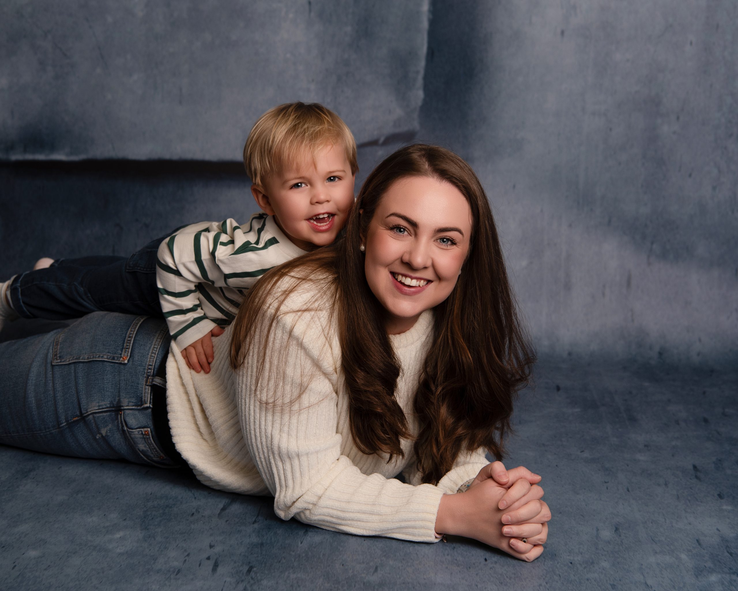 mother and son for mothers day mini sessions